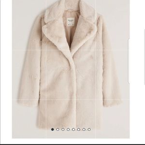 🔥TRADE/Abercrombie faux fur coat